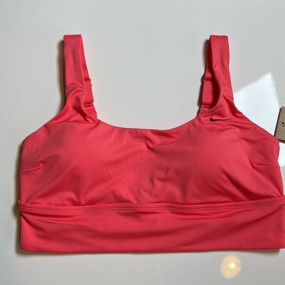 Nike Women’s Essential Scoop Neck Midkini Swim Top - Picture 5 of 11